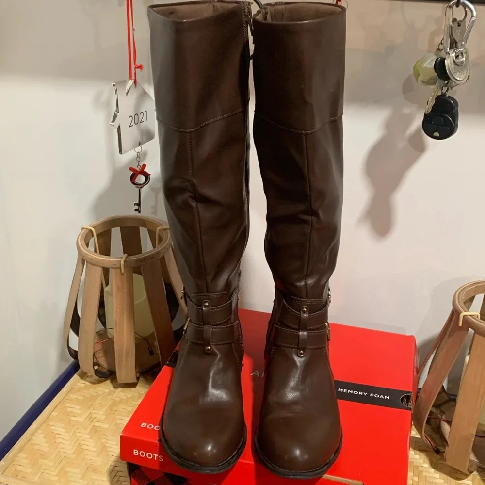 Arizona Riding Boots - Picture 1 of 4